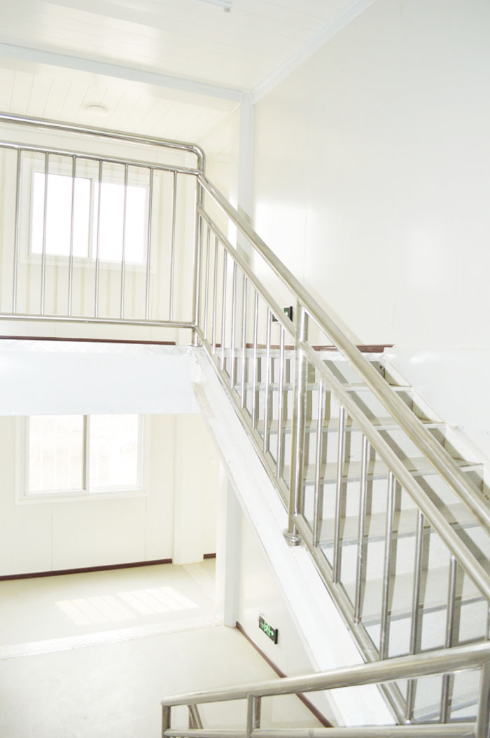 打包式箱房?jī)?nèi)部樓梯 打包式箱房?jī)?nèi)部樓梯